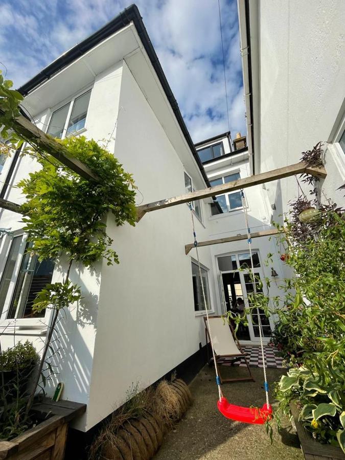 فيلا تيغنماوثفي Victorian Beach House With Parking المظهر الخارجي الصورة
