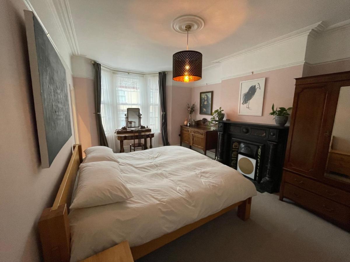 فيلا تيغنماوثفي Victorian Beach House With Parking المظهر الخارجي الصورة